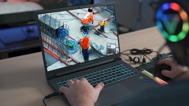 Construction simulator game played on a PC